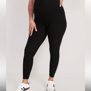 Old Navy Maternity full panel ribbed legging